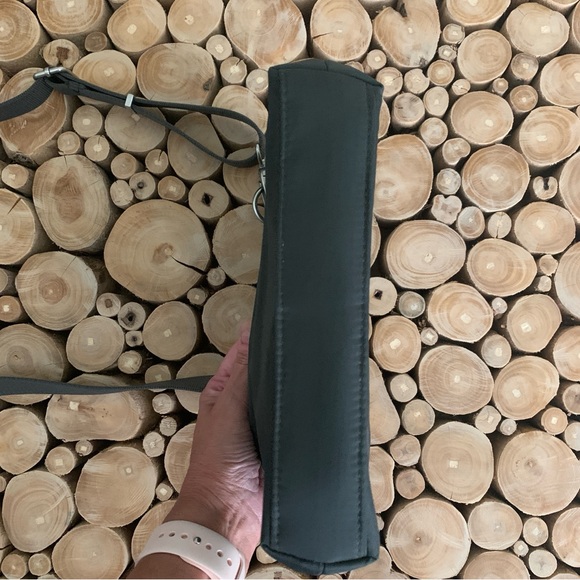 NWOT Baggallini Crossbody Bag - Picture 4 of 10